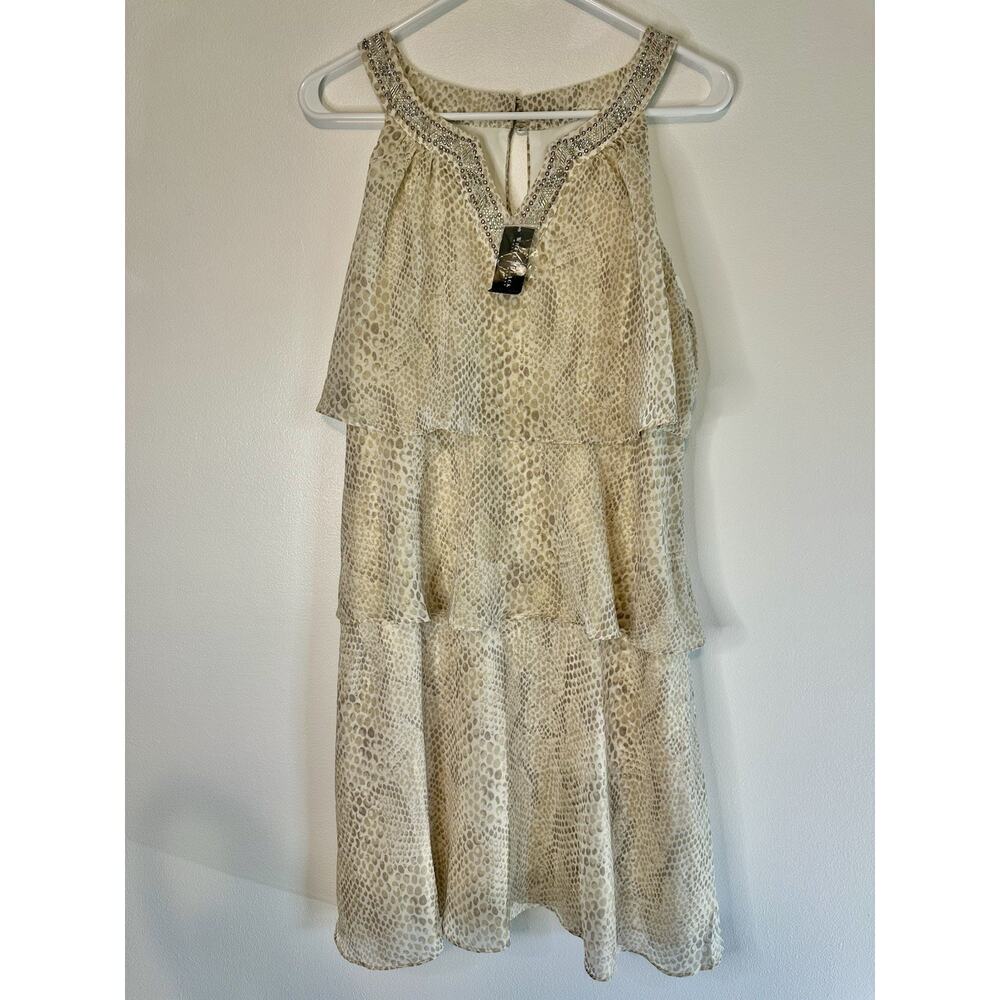NWT White House Black Market Tiered Shift Dress Size 10 Cream Embellished NEW
